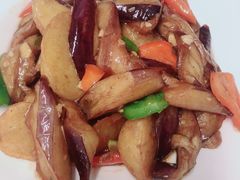 -关东小磨东北菜(上海长风大悦城店)