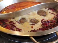 -小龙坎火锅(湖滨银泰in77店)