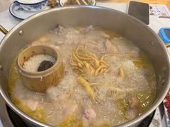 -朴小妹人参鸡汤火锅(长白山万达店)