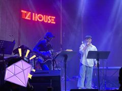 -TZ House音乐现场(来福士中心店)