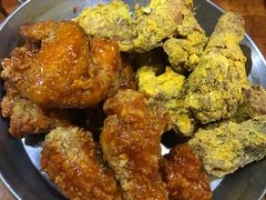 -BHC炸鸡(明洞总店)