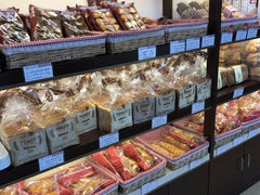-红宝石·鲜奶小方·海派西点房(南翔店)