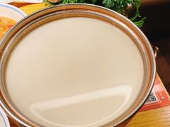 -爱碗亭·鲜炒湖南菜(壹城中心店)