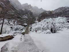 -黑龙潭风景区