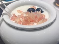 -红鼎豆捞·非遗鲍皇汤火锅(宝丰路店)