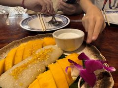 -Dang restaurant (patong phuket)