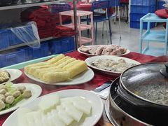 -花苑美食横琴生蚝火锅(拱北粤华路店)