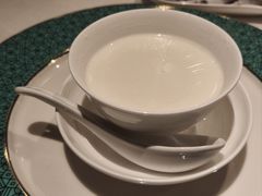 蛋白杏仁茶-三号黄浦会Canton Table