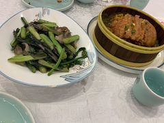 红菜苔炒腊肉-九头鸟酒家(四道口店)