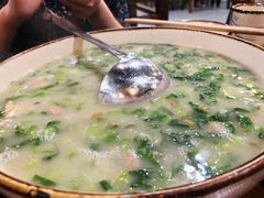 -黄桷树曹家私房菜(江与城店)
