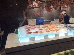 -半岛翡丽海鲜自助餐厅(观风亭店)