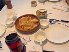 -望海湾鱼头泡饼·天津菜(空港店)