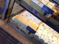 -酥侯糕点(广东路店)