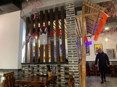 -东大桥小国抻面烧烤(长通路店)