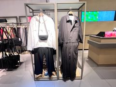 -URBAN REVIVO(北京斯普瑞斯奥特莱斯店)