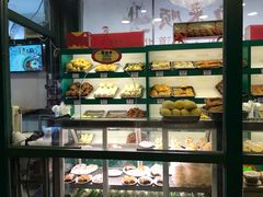 面包甜点陈列柜-南来顺饭庄·清真(南菜园店)