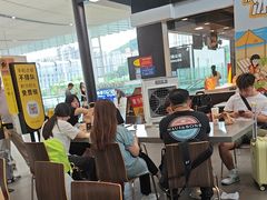 -麦当劳(深圳北站高铁店)