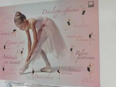 -moll学习桌椅(上海久光百货店)