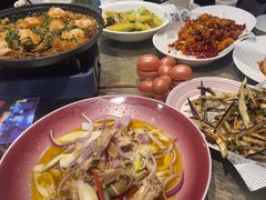 -巴特餐饮6加1音乐餐吧·新疆菜