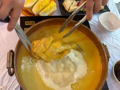 -鲜入围煮花胶鸡海鲜火锅