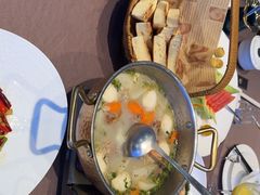 -香山湖渔家大院