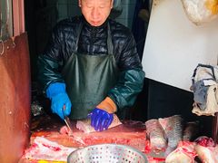 -梅记大块头爆鱼店(乍浦路店)