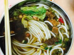 -卓雅桂林米粉