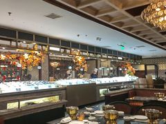 -半岛翡丽海鲜自助餐厅(观风亭店)