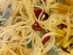 小米土豆丝-闯关东东北农家菜(崂山石老人店)