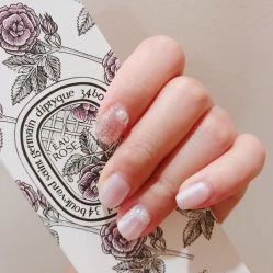 -约会灰姑娘美甲美睫工作室