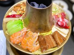烧肉什锦锅-鼓楼东街老火锅(鼓楼店)
