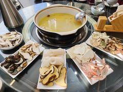 -野菌皇海景野生菌火锅(滨海大道店)
