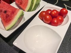 -辣尚瘾·烤鱼·新川菜(牡丹园直营店)