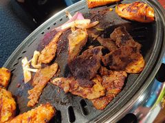 -悟能八戒烤肉自助(秦隆步行街店)