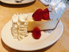 鲜草莓芝士蛋糕-The Cheesecake Factory芝乐坊餐厅(兴业太古汇店)
