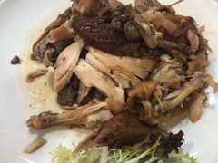 大鹏窑鸡-鹏城人家海鲜酒家·23年老字号(较场尾店)