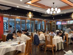 -围龙屋客家食府(福田店)