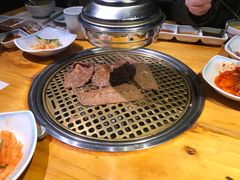 精品牛五花-唯成•韩国炭火烤肉 유성고기