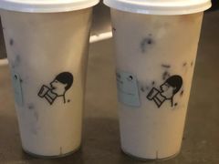 芋泥紫米茶-喜茶(上海兴业太古汇店)