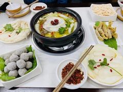 -凤膳轩·天麻土鸡汤滋补火锅(大明宫西店)