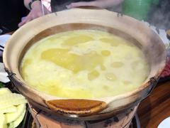 -捞围鲜·港式打边炉(海阳路店)