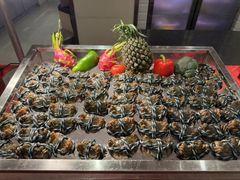 -亚龙湾希尔顿自助餐厅·海鲜·烧烤·沙滩BBQ·现场乐队