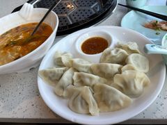 -巧克力渔家.小船海鲜胶东菜(万平口店)