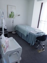 -YooMee优美智能科技美肤机构