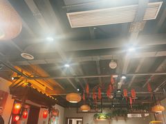 -山城鼎重庆老火锅(西安钟楼店)