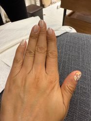 -悦指间美甲美睫