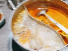 -金滏山烤肉·海鲜·火锅自助餐厅(襄阳万达店)