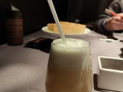 -左庭右院鲜牛肉火锅黑金店(陆家嘴中心店)