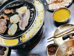 -胡悦里韩式烤肉(芝罘万达广场店)