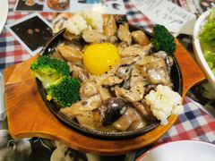 -鼓楼吃面·肉啃肉(南锣鼓巷店)